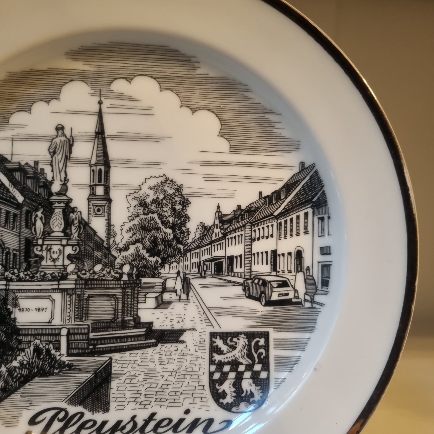 Antiker Wandteller Sammelteller Pleystein Oberpfalz Schwarz Weiß