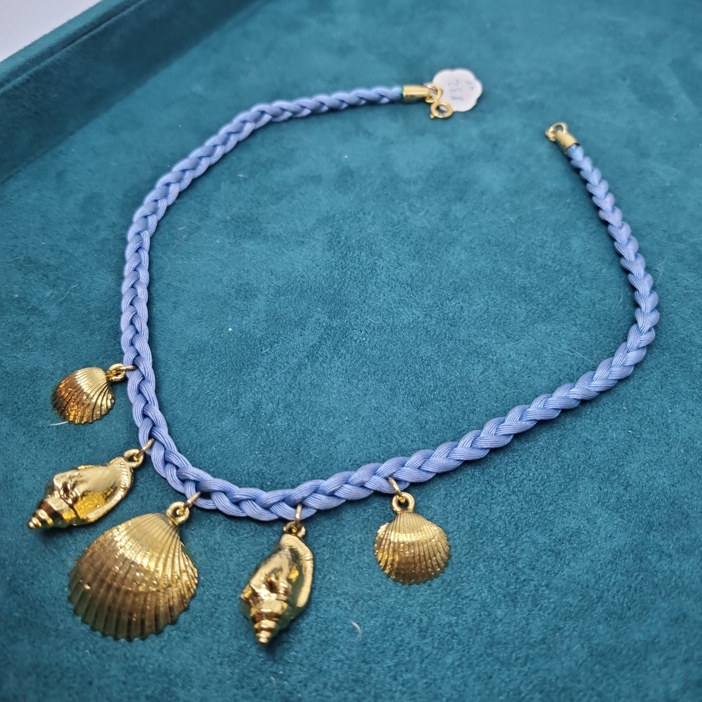 Wunderschöne Vintage Halskette Geflochten mit Anhänger Handmade blau gold Muscheln