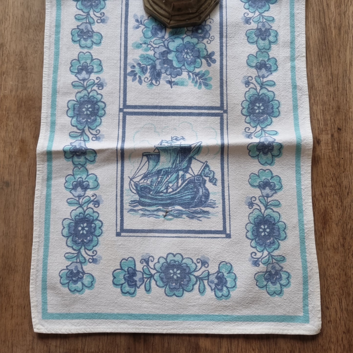 Kleines Zierdeckchen / Läufer weiß blau Mühle Schiff 60x25cm 🤍