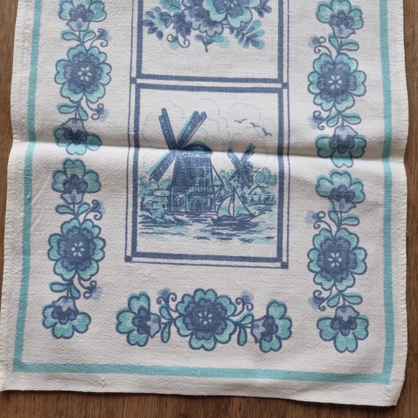 Kleines Zierdeckchen / Läufer weiß blau Mühle Schiff 60x25cm 🤍