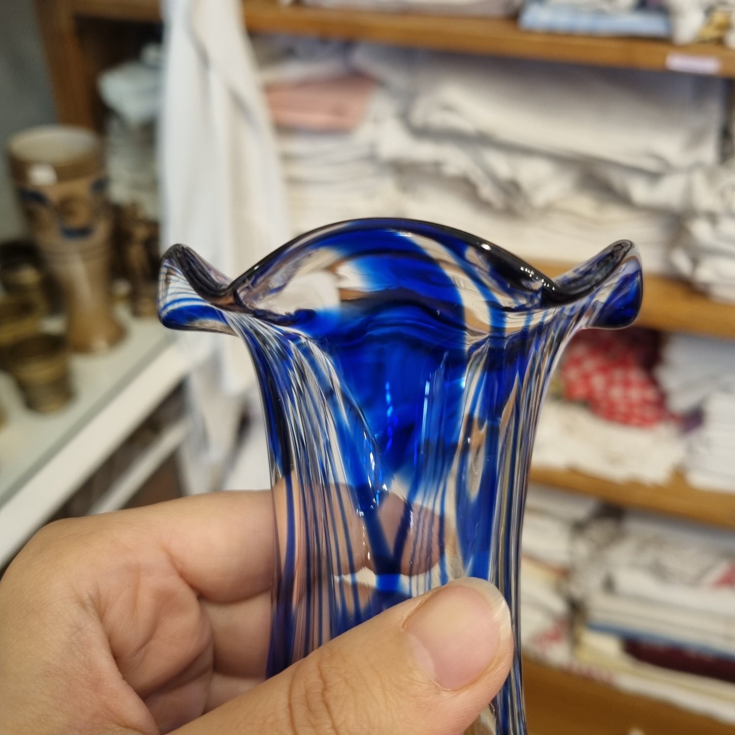Alte Blaue Vintage Glas Vase transparent blau