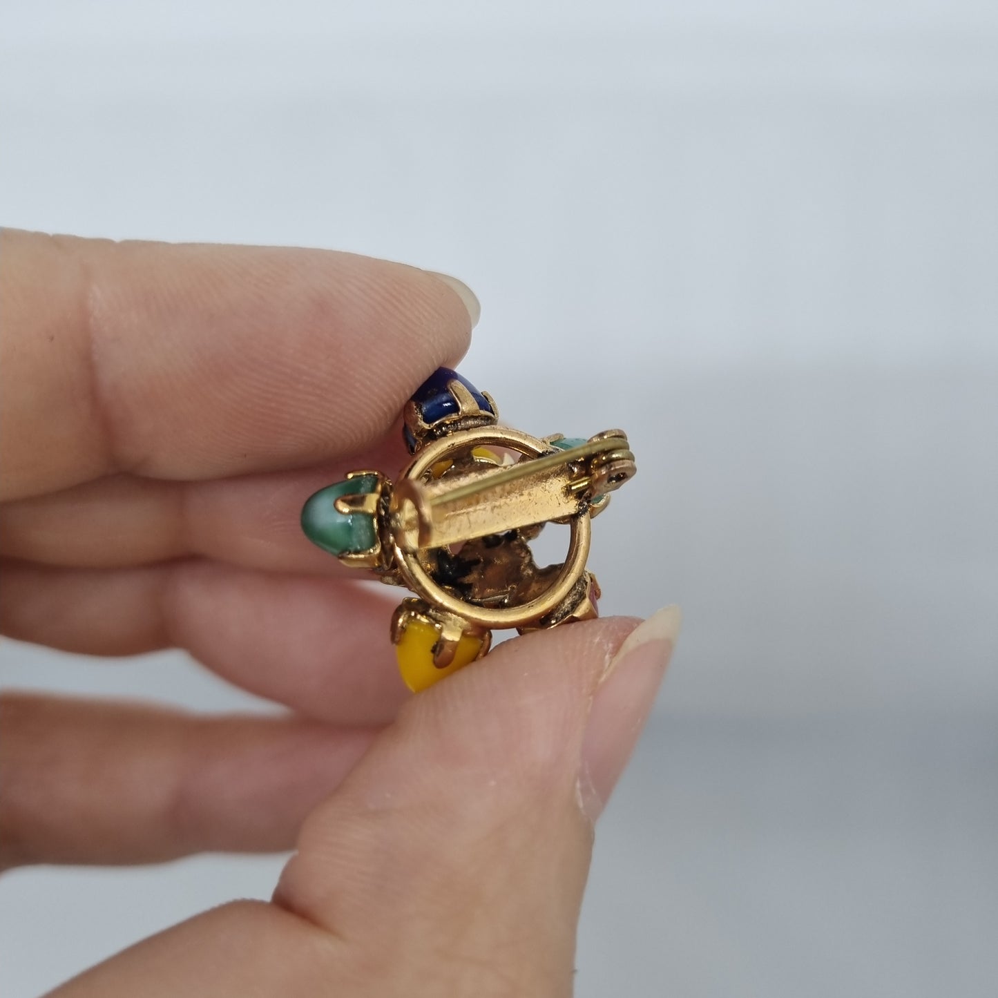 Einzigartige Antik Brosche aus den 50ern Modeschmuck "Gold Colors"