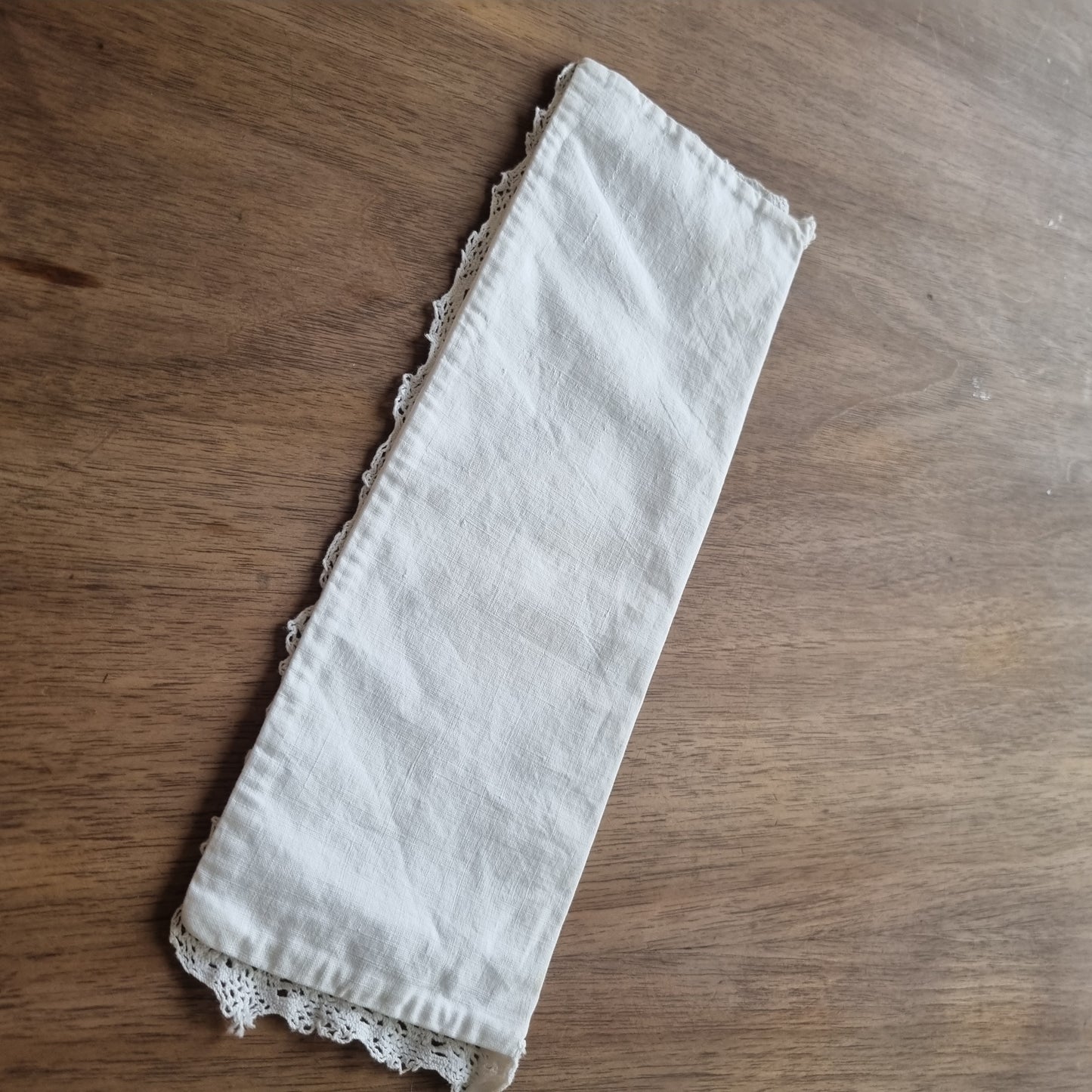 Antikes handgemachtes Stofftäschchen Monogramm H. 26x9cm Spitze gehäkelt Tasche Baumwolle