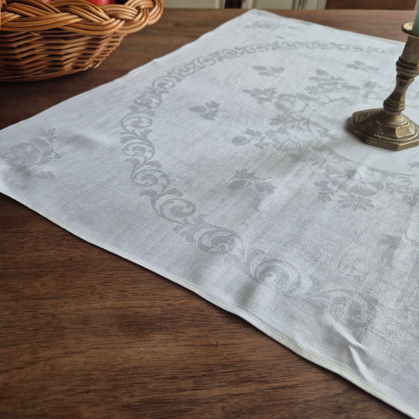 Antike Mitteldecke Tischdecke quadratisch weiß Damast Baumwolle 60x60cm Monogramm R.B.