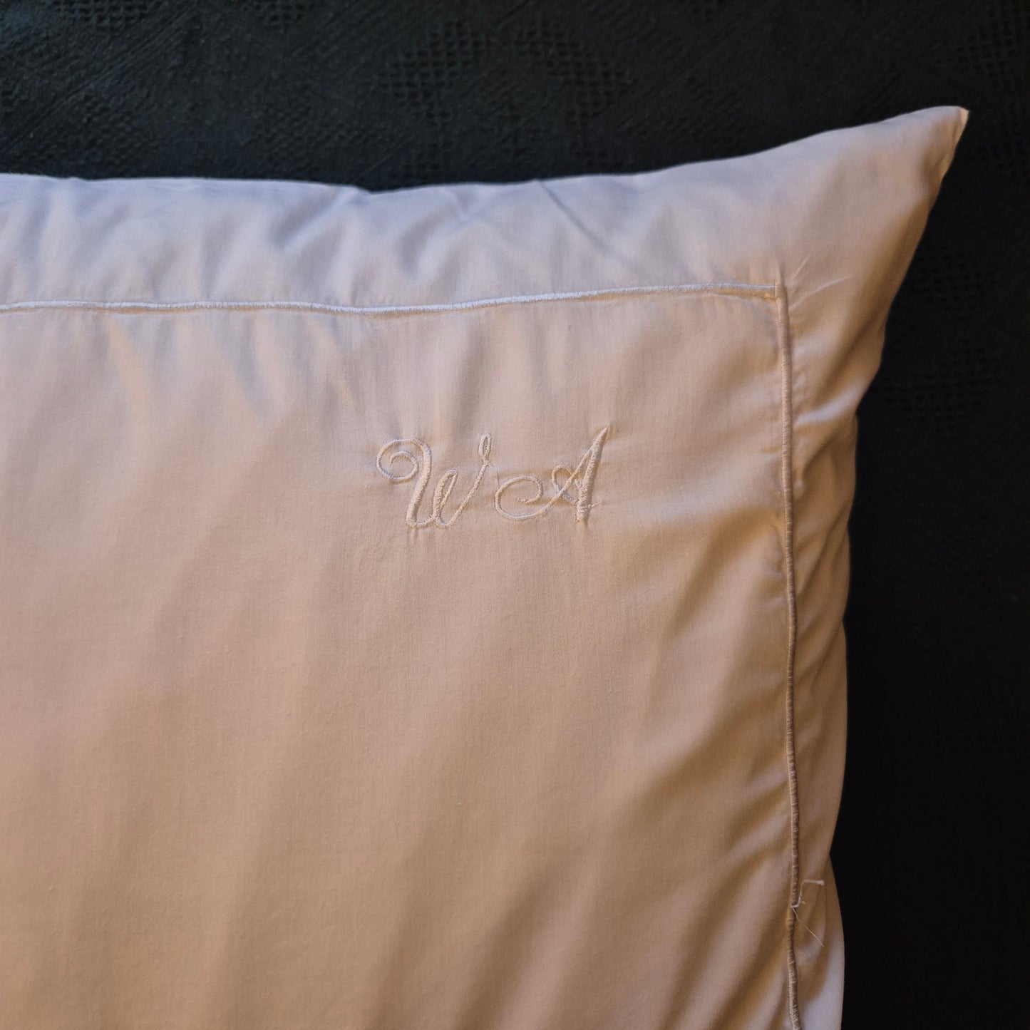 Antike alte Kissenhülle 75x75cm weiß Kissenbezug Monogramm W.A.