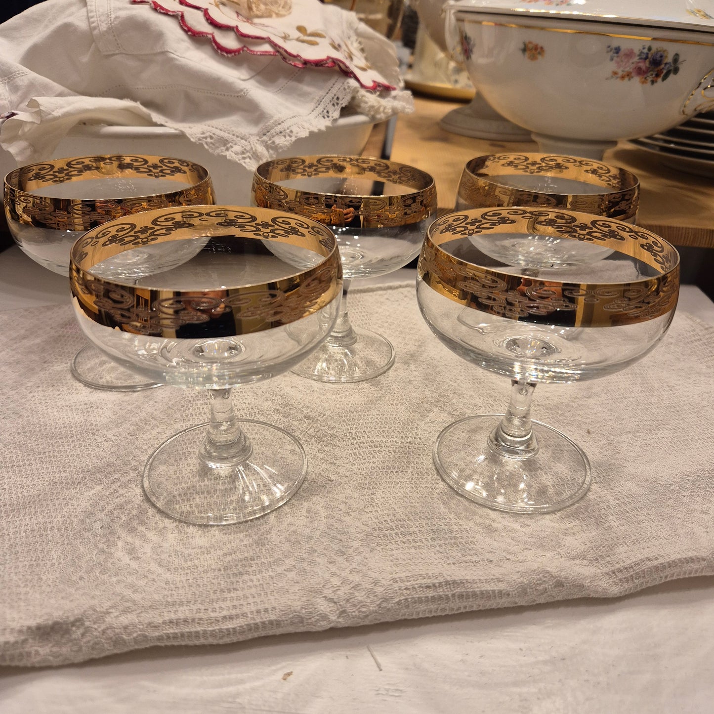 5x Antike Champagner Sektgläser Wein Gläser Mid-Century Cocktail Bar Goldrand
