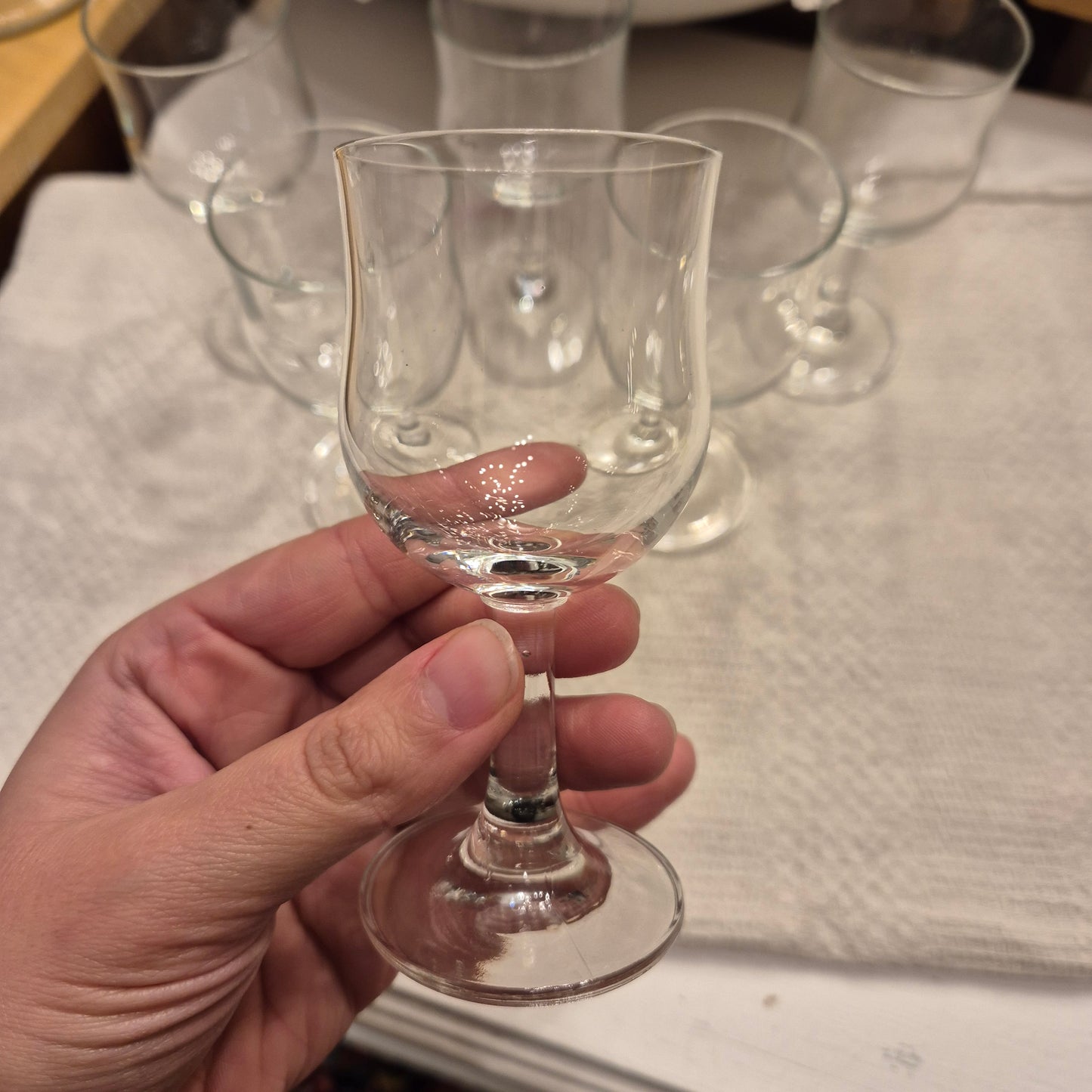 6x kleine alte Vintage Weingläser transparent zeitlos schön!