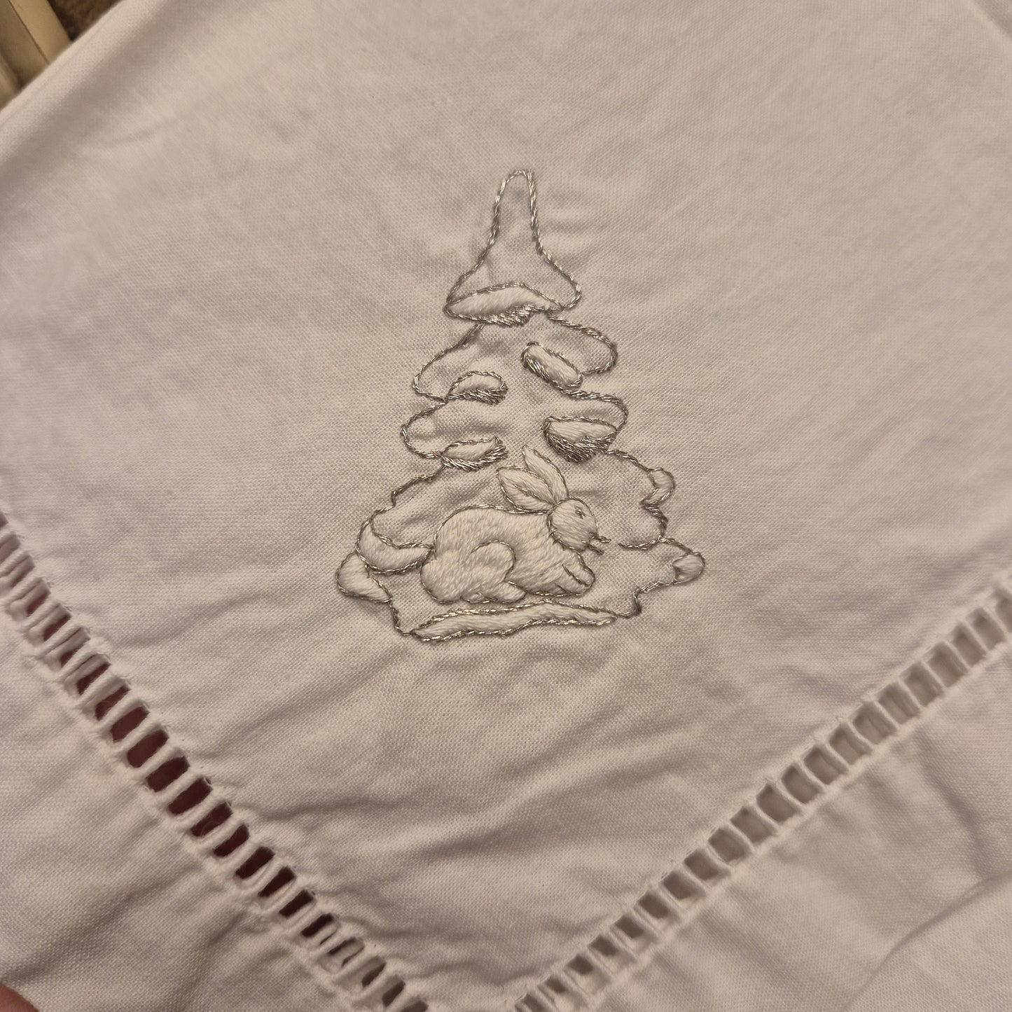 5x Hase Tanne Weihnachtsservietten Servietten Stoff Baumwolle Landhaus weiß