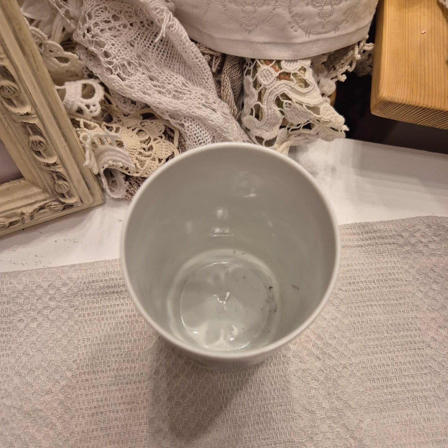 Antike Wallendorfer Porzellan Vase weiß blau Echt Cobalt rosen