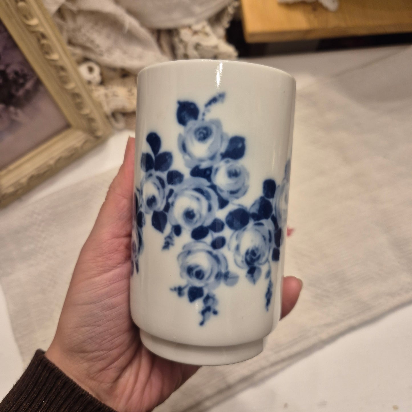 Antike Wallendorfer Porzellan Vase weiß blau Echt Cobalt rosen