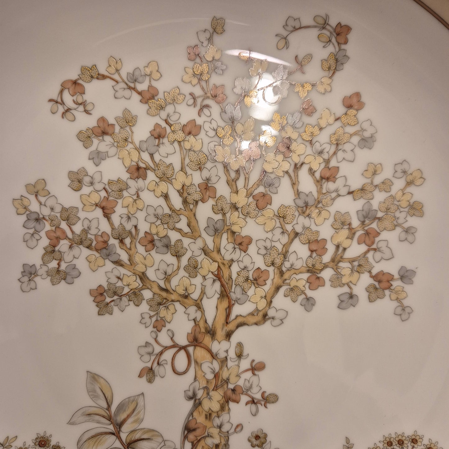 Großer Antiker Porzellan Wandteller mit Baum Blumen Kaiser Allegro Nossek