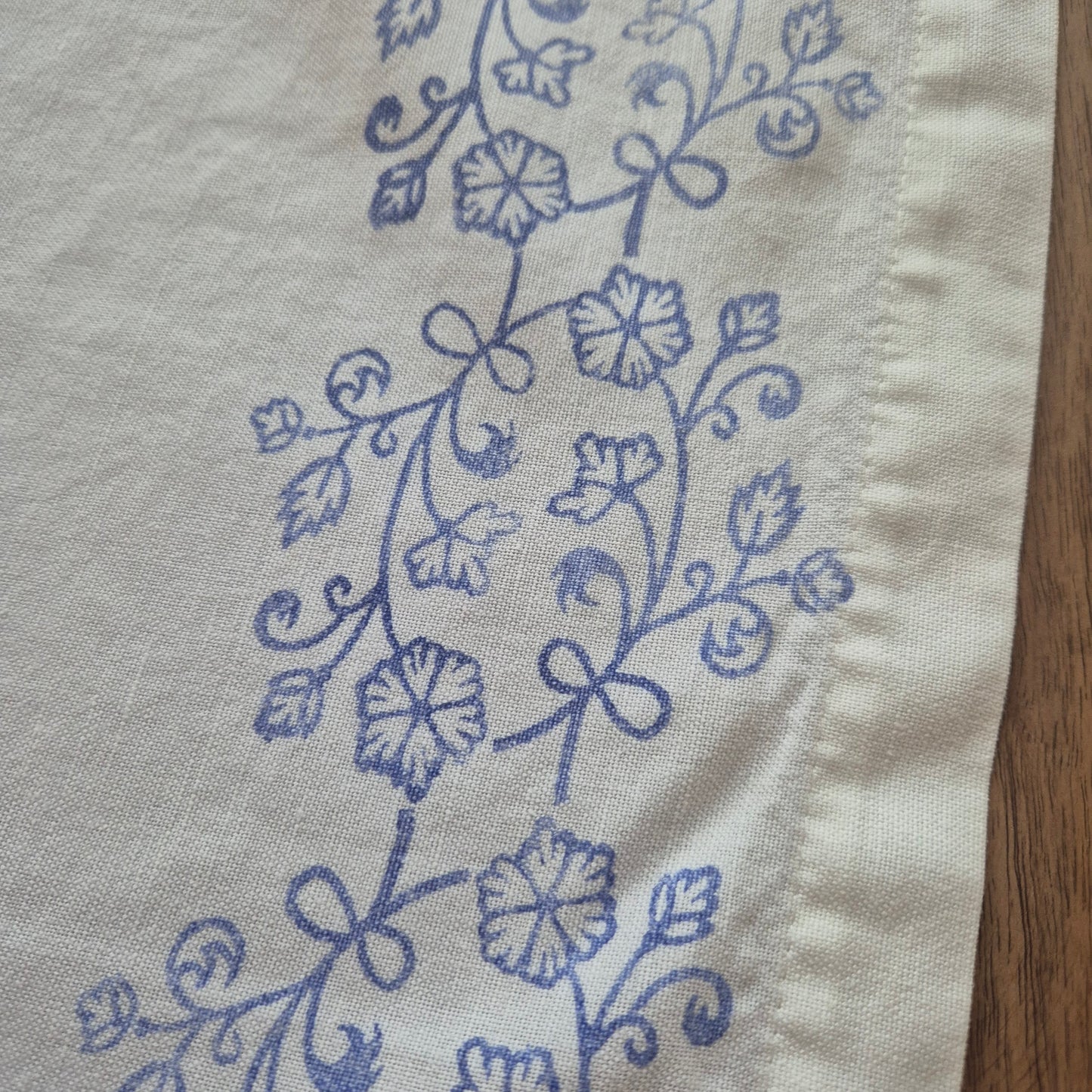 Vintage Baumwolle Gardine mit blauem Stempel Muster rechte Seite 115x169cm Handgemacht