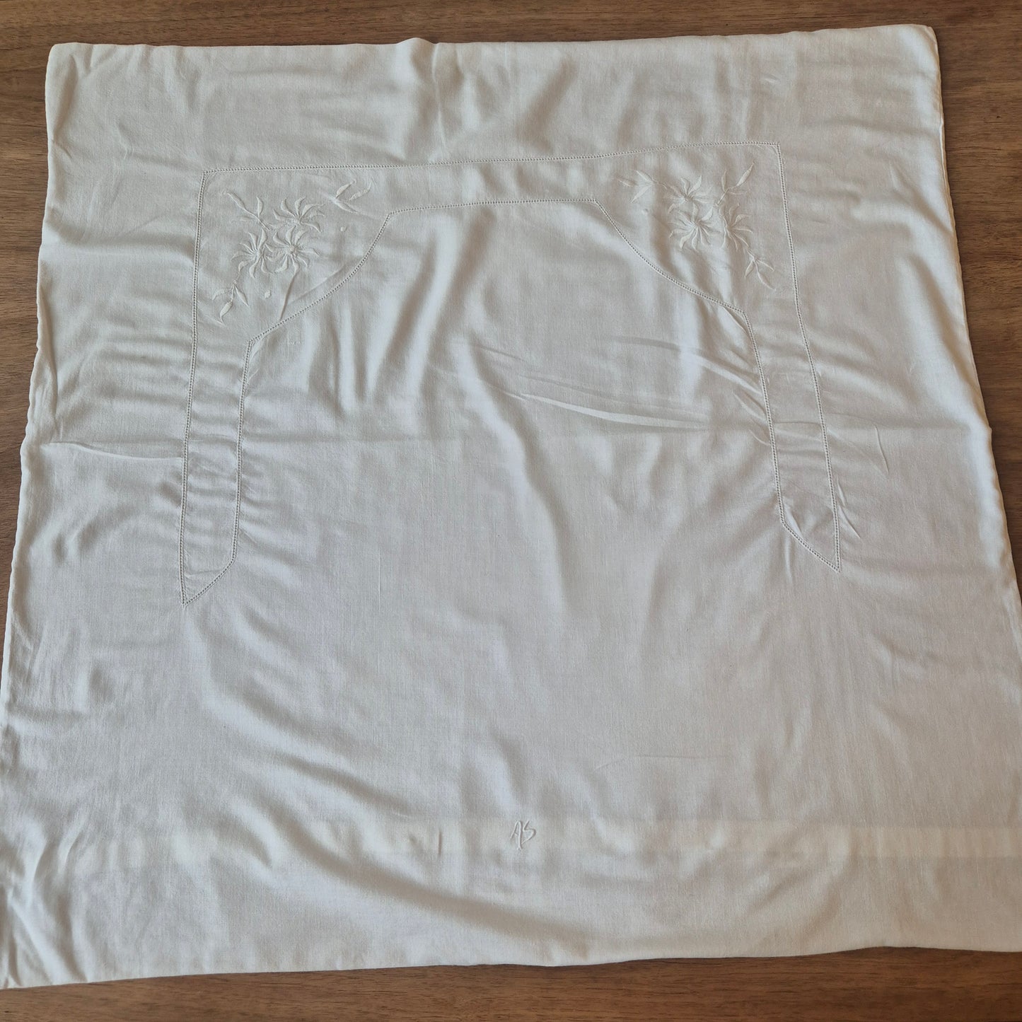 Antiker Kopfkissenbezug mit zarter Stickerei 76x78cm Baumwolle Monogramm A.S.
