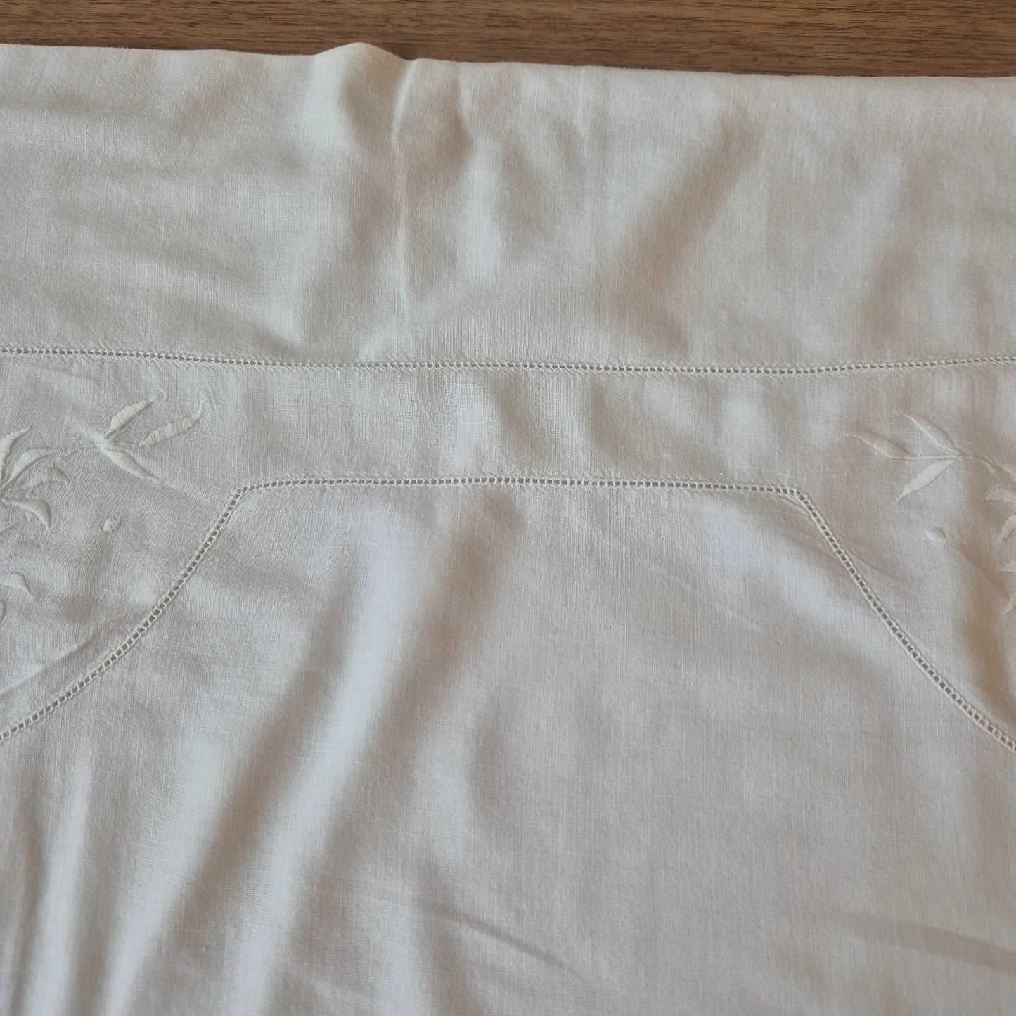 Antiker Kopfkissenbezug mit zarter Stickerei 76x78cm Baumwolle Monogramm A.S.