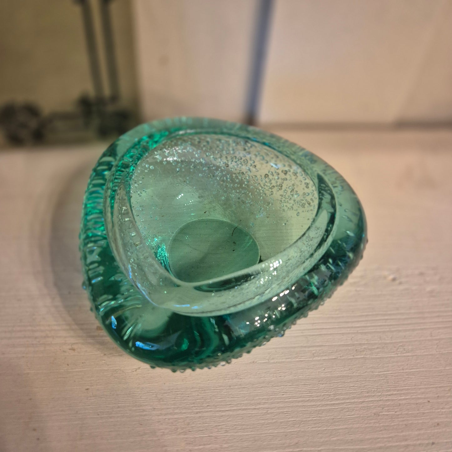 Vintage Aschenbecher grün Space Glaskunst DDR