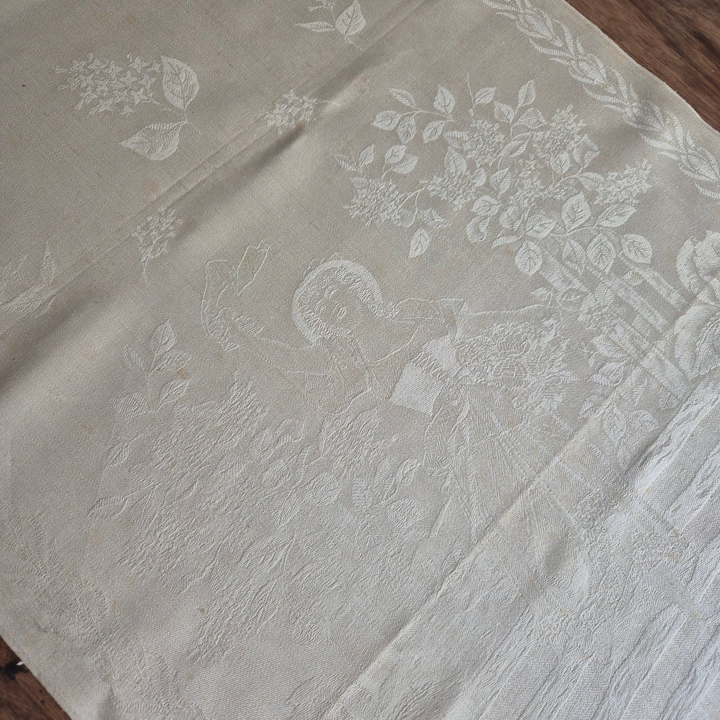 Antikes Jugendstil Küchen-&Geschirrtuch mit Spruch: "Frühlingsgefühle still Sorg und Leid" Damast beige cremeweiß🤍