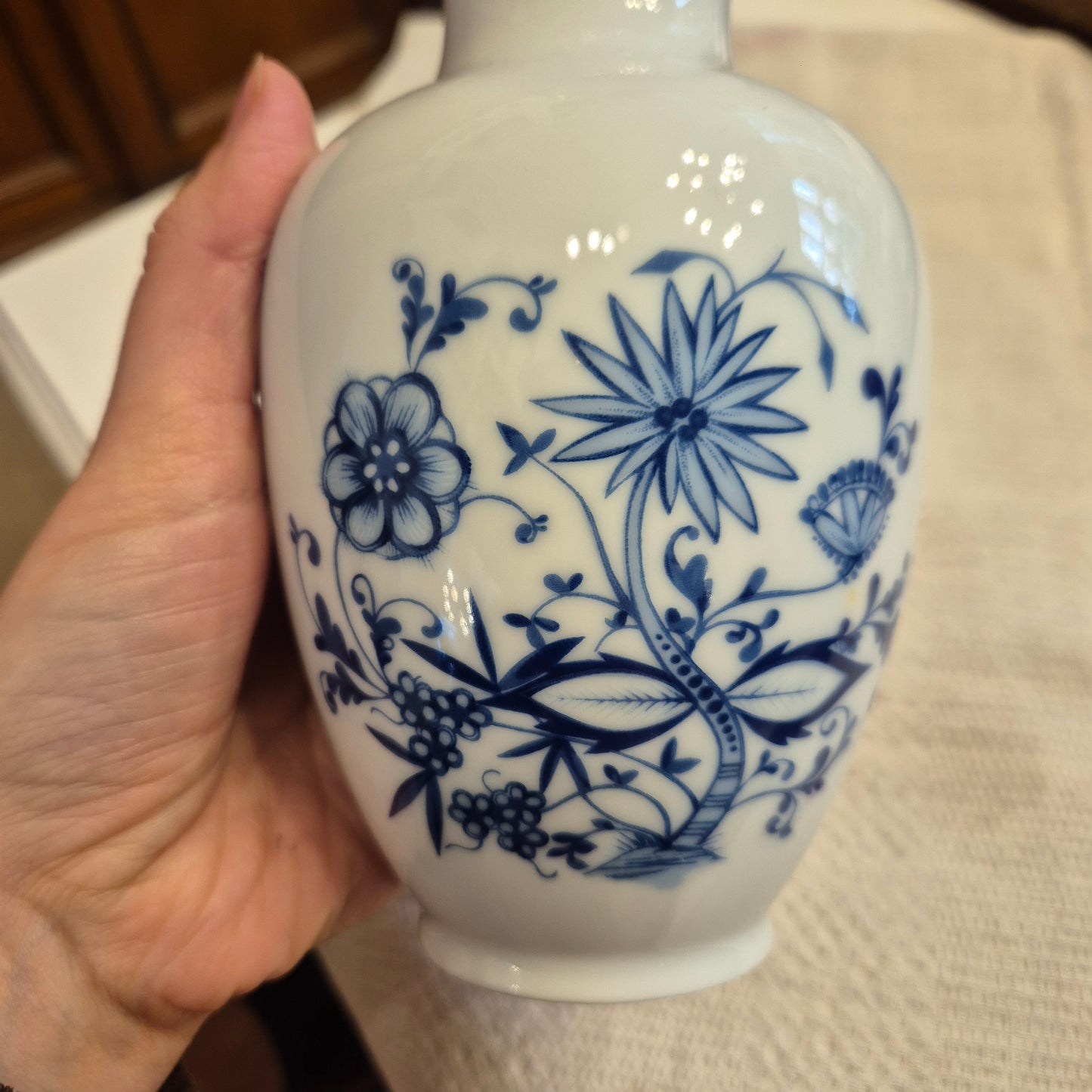 Vintage Zwiebelmuster Porzellan Vase weiß blau
