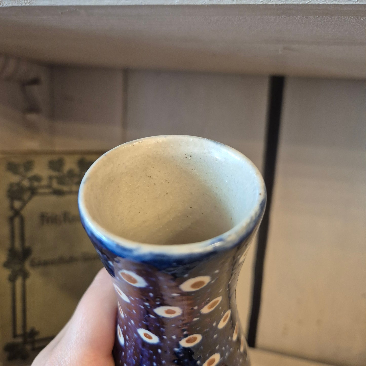 Antike blaue Vase mit Pfauenauge Bunzlau? Keramik
