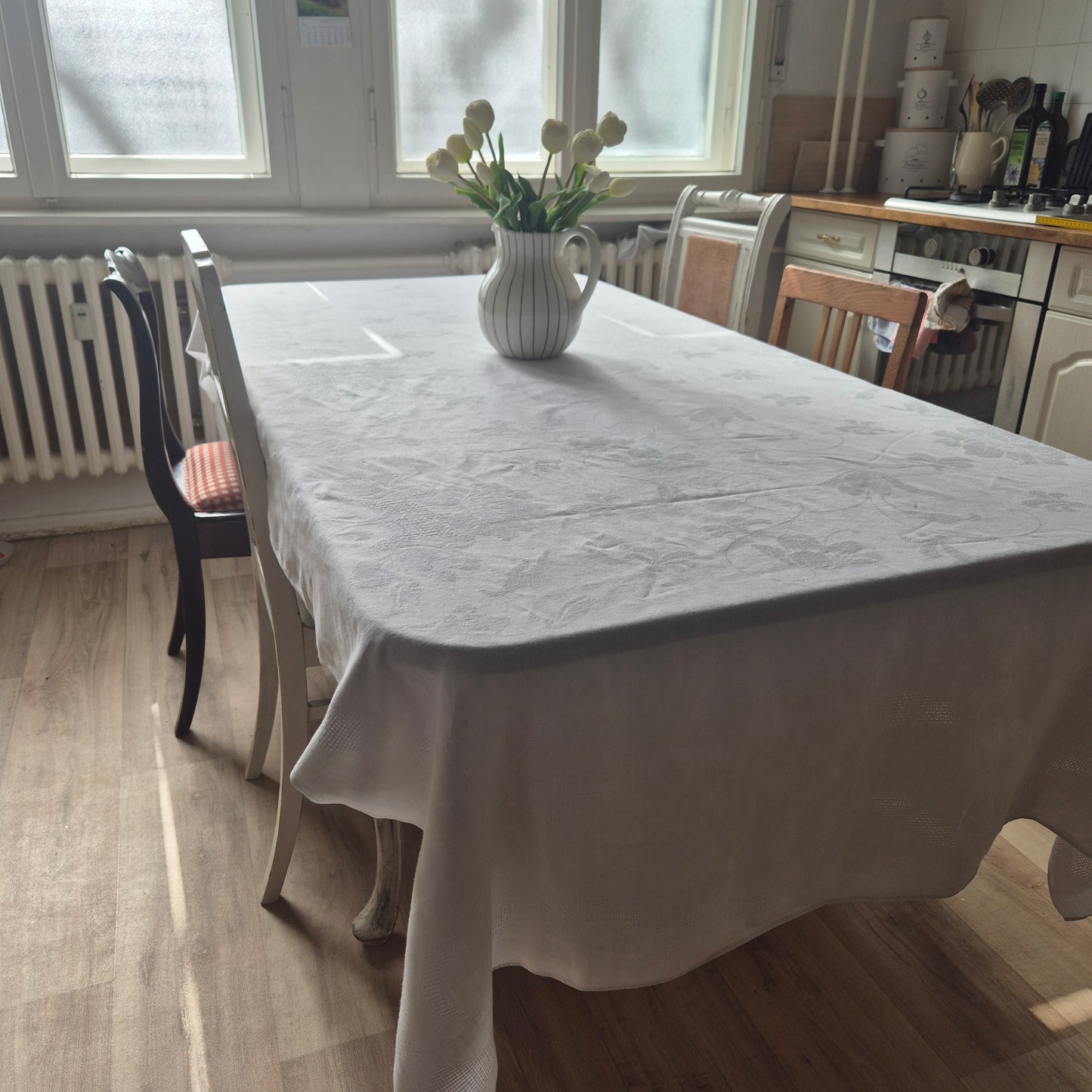 Alte Vintage Tischdecke Damast weiß 120x240cm Tafel mit Flecken 🤍