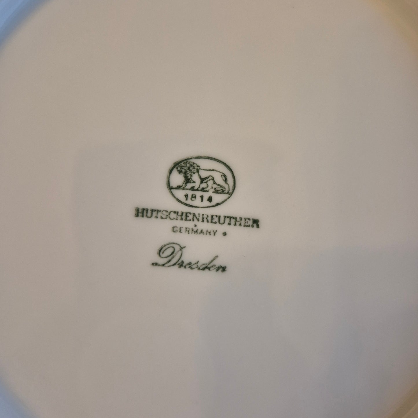 12x Antike Hutschenreuther Porzellan Kuchenteller mit Blumenmotiv Reliefrand