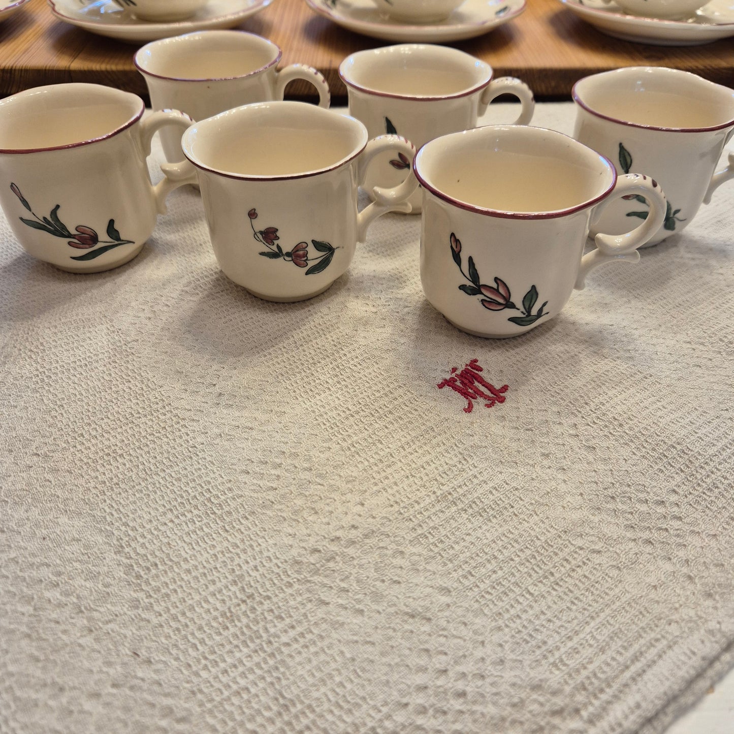Vintage Zell am Harmersbach Alt Straßburg Tee / Kaffee Tasse klein Keramik Blumen (minimaler Abplatzer!)