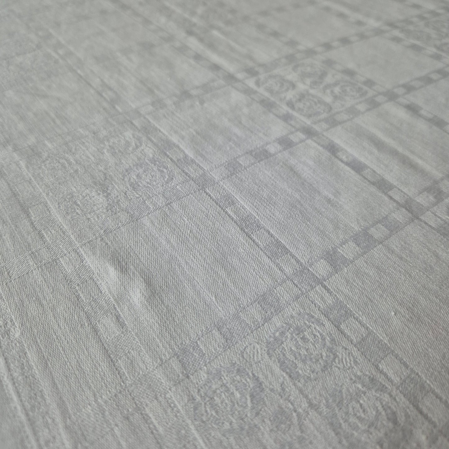 Antike Jugendstil Serviette/Mitteldecke weiß 62x62cm Monogramm C.H. Damast
