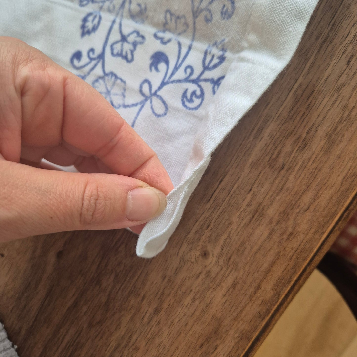 Vintage Baumwolle Gardine mit blauem Stempel Muster rechte Seite 115x169cm Handgemacht