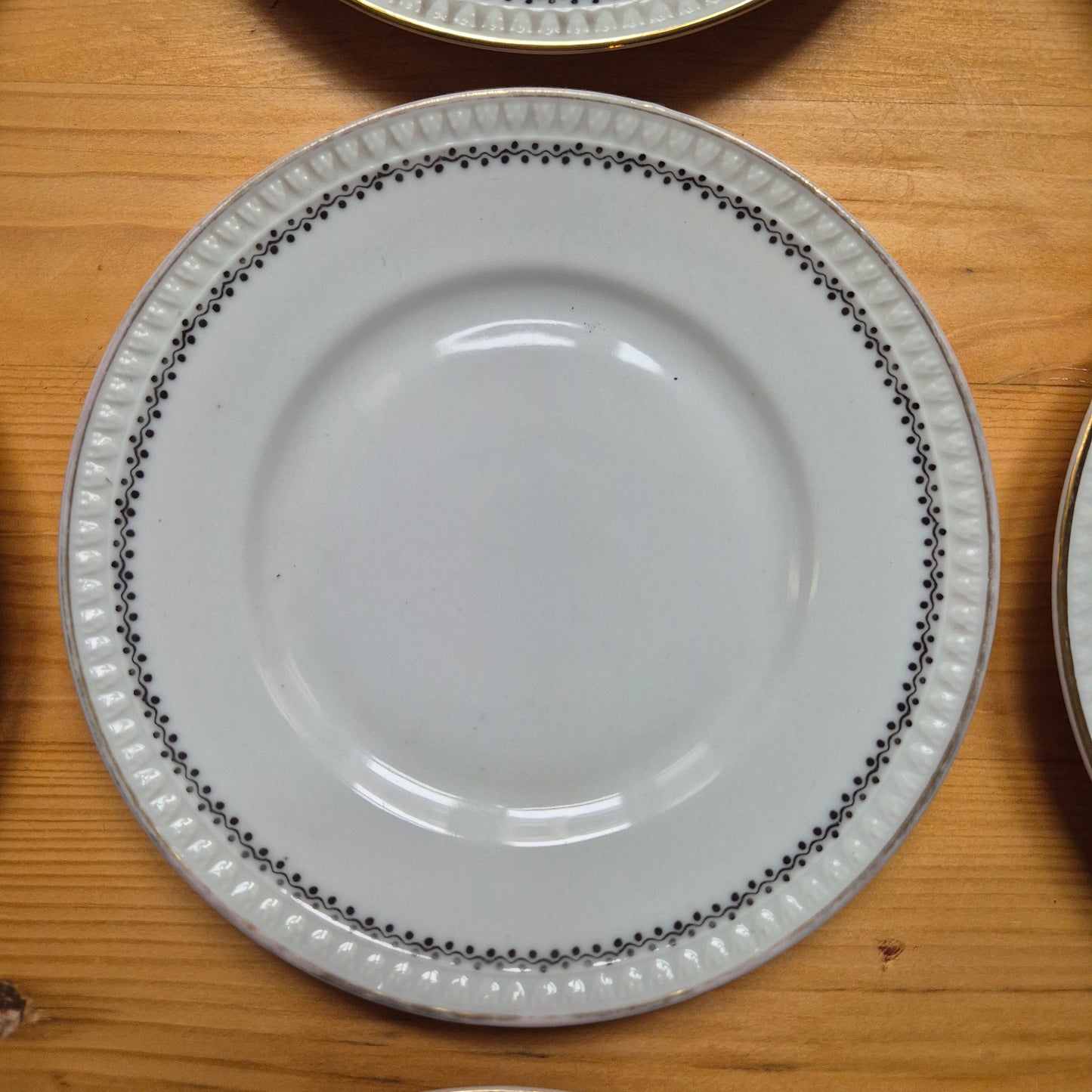 9x Vintage Dessertteller / Kuchenteller Silesia Porzellan weiß gold schwarz