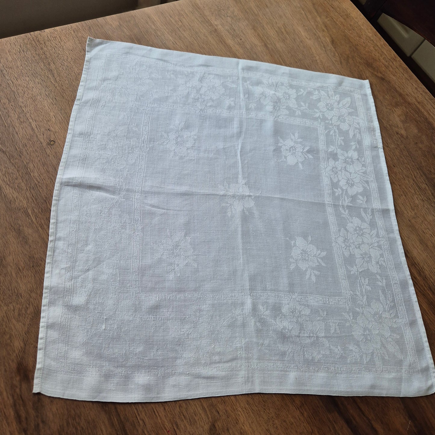 Antike Damast Baumwolle Serviette 46x49cm Mitteldecke weiß