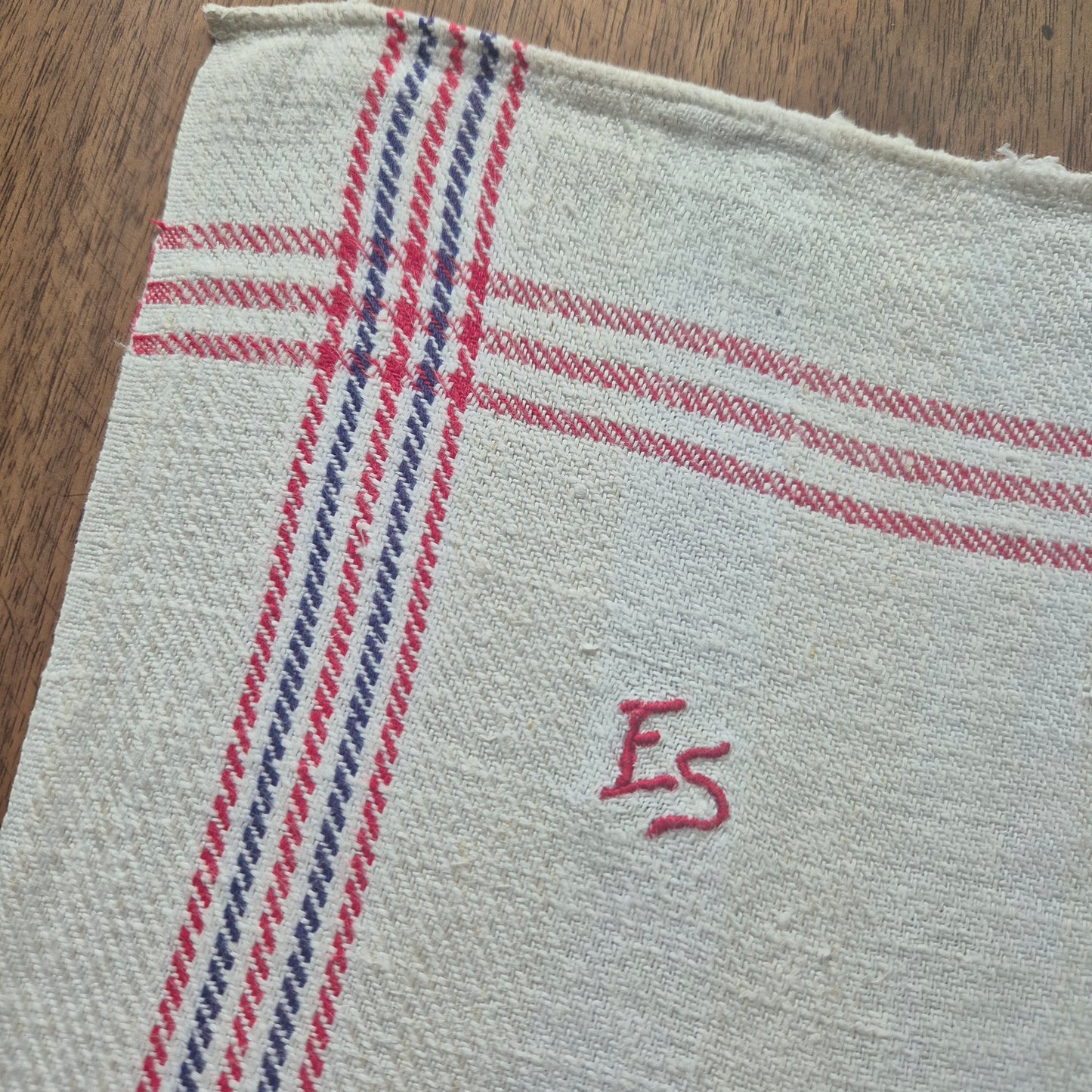 Antikes Leinen Geschirr-& Küchentuch Monogramm E.S. 90x45cm blau rot weiß