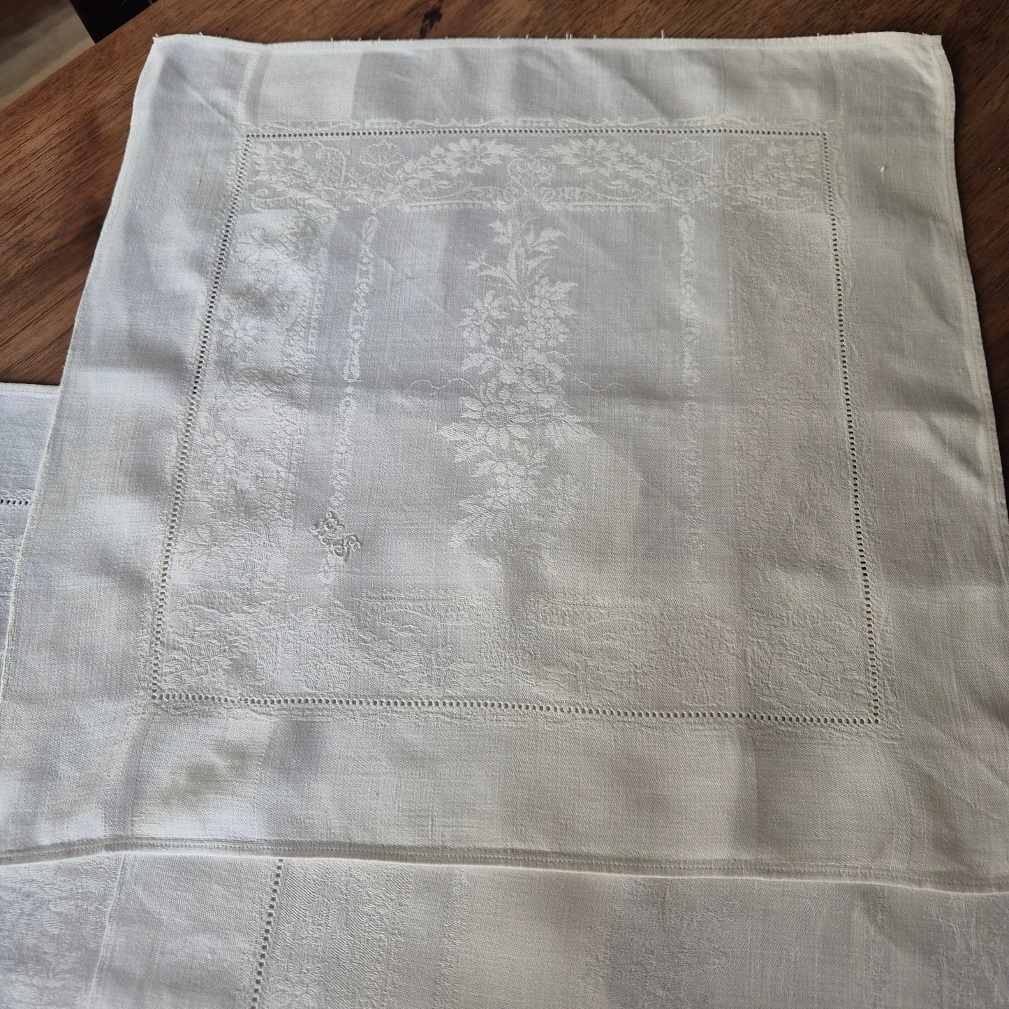 4x Antike Jugendstil Servietten mit Monogramm H.S Damast Baumwolle weiß 35x35cm