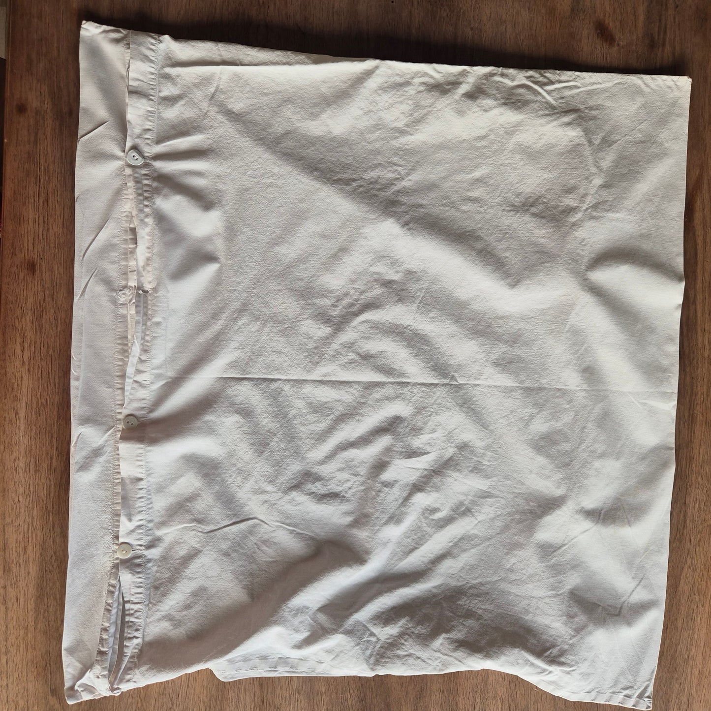 Antiker Kopfkissenbezug mit rosa Stickerein 70x70cm Baumwolle (unperfekt)