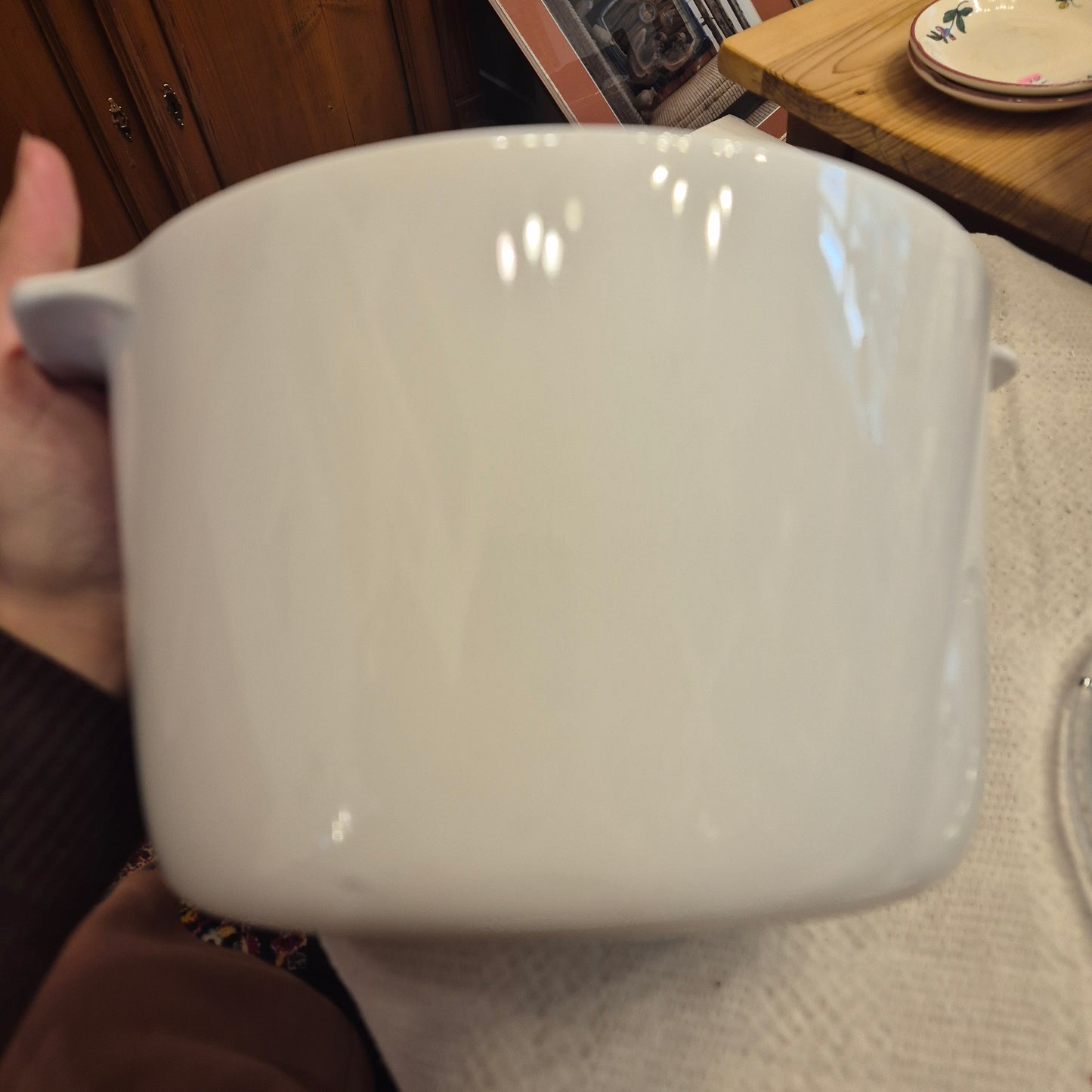 Vintage Porzellan Schüssel mit Glasdeckel Landhaus Vorratsschüssel Salat Nudelsalat weiß transparent