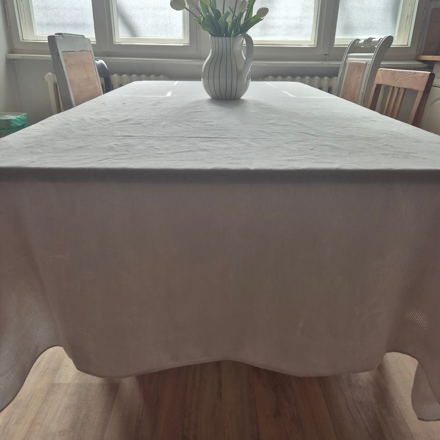 Alte Vintage Tischdecke Damast weiß 120x240cm Tafel mit Flecken 🤍