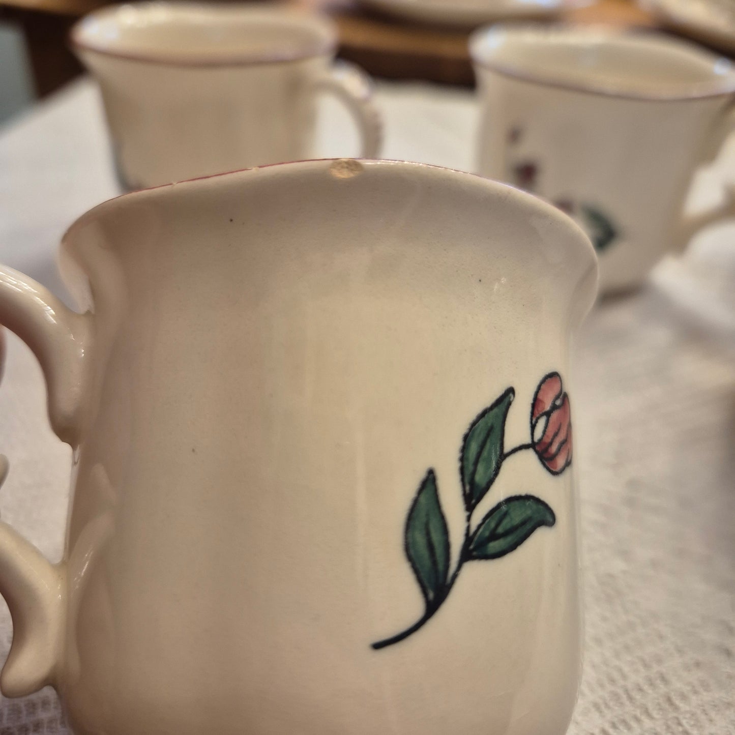 Vintage Zell am Harmersbach Alt Straßburg Tee / Kaffee Tasse klein Keramik Blumen (minimaler Abplatzer!)