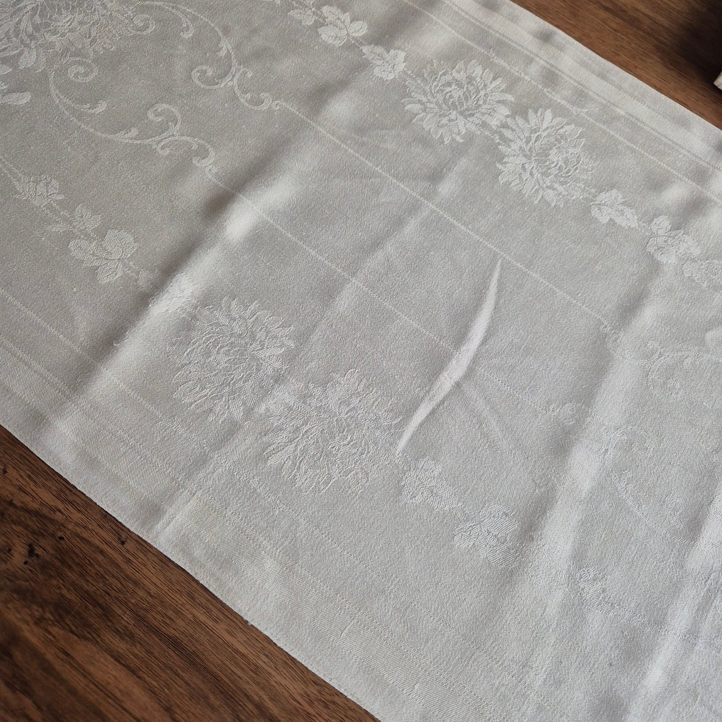 3x Antike Jugendstil Küchen-&Geschirrtücher cremeweiß Löwenzahnmotiv Damast Baumwolle