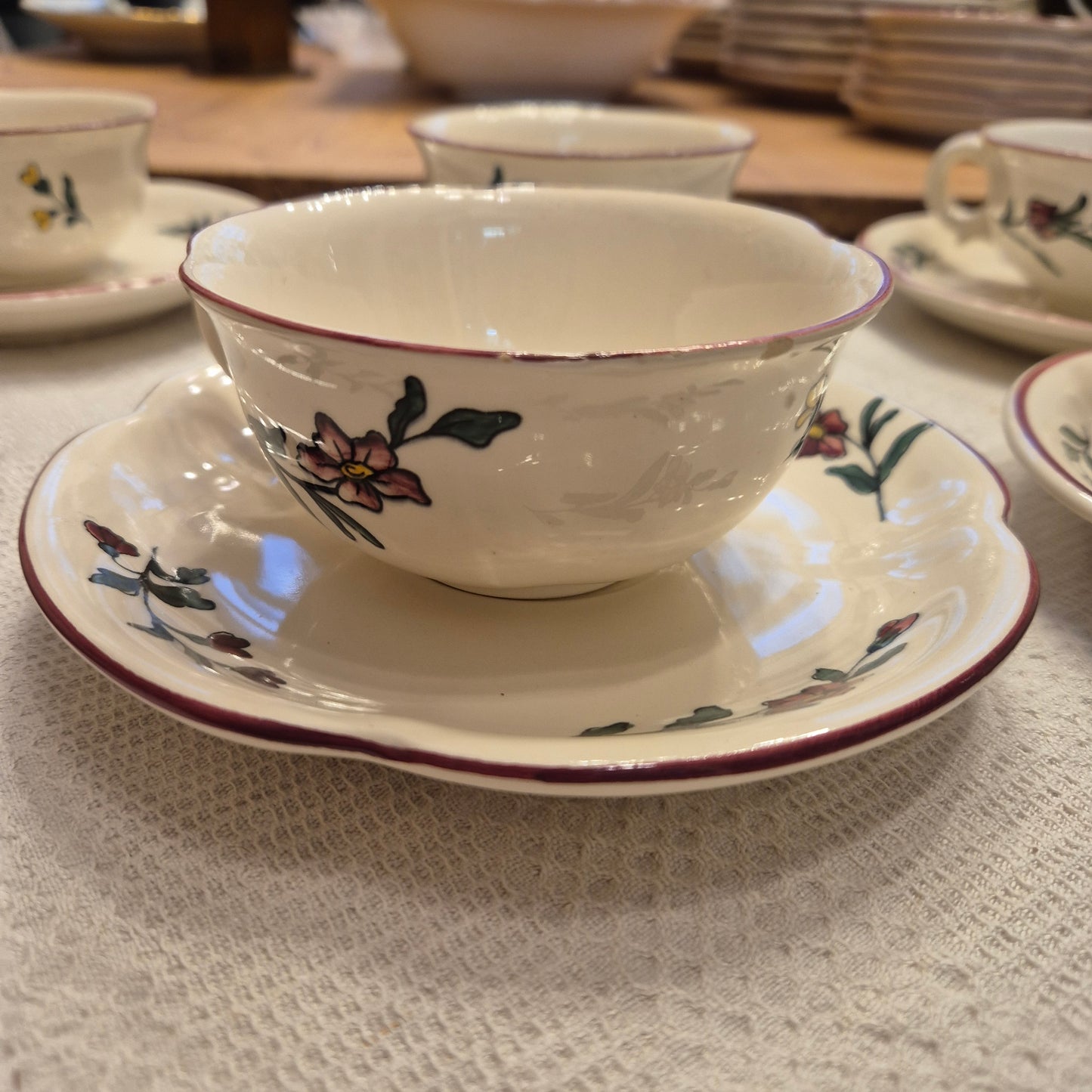 6x Vintage Zell am Harmersbach Alt Straßburg Tee / Kaffee Tassen Keramik Blumen (Abplatzer!)