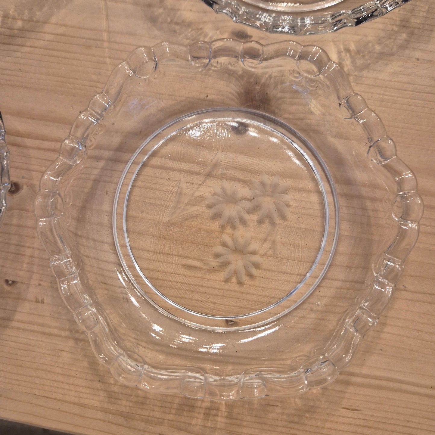 6x Vintage Glas oder Bleikristall Schalen Kuchen Teller mit Blumenmuster