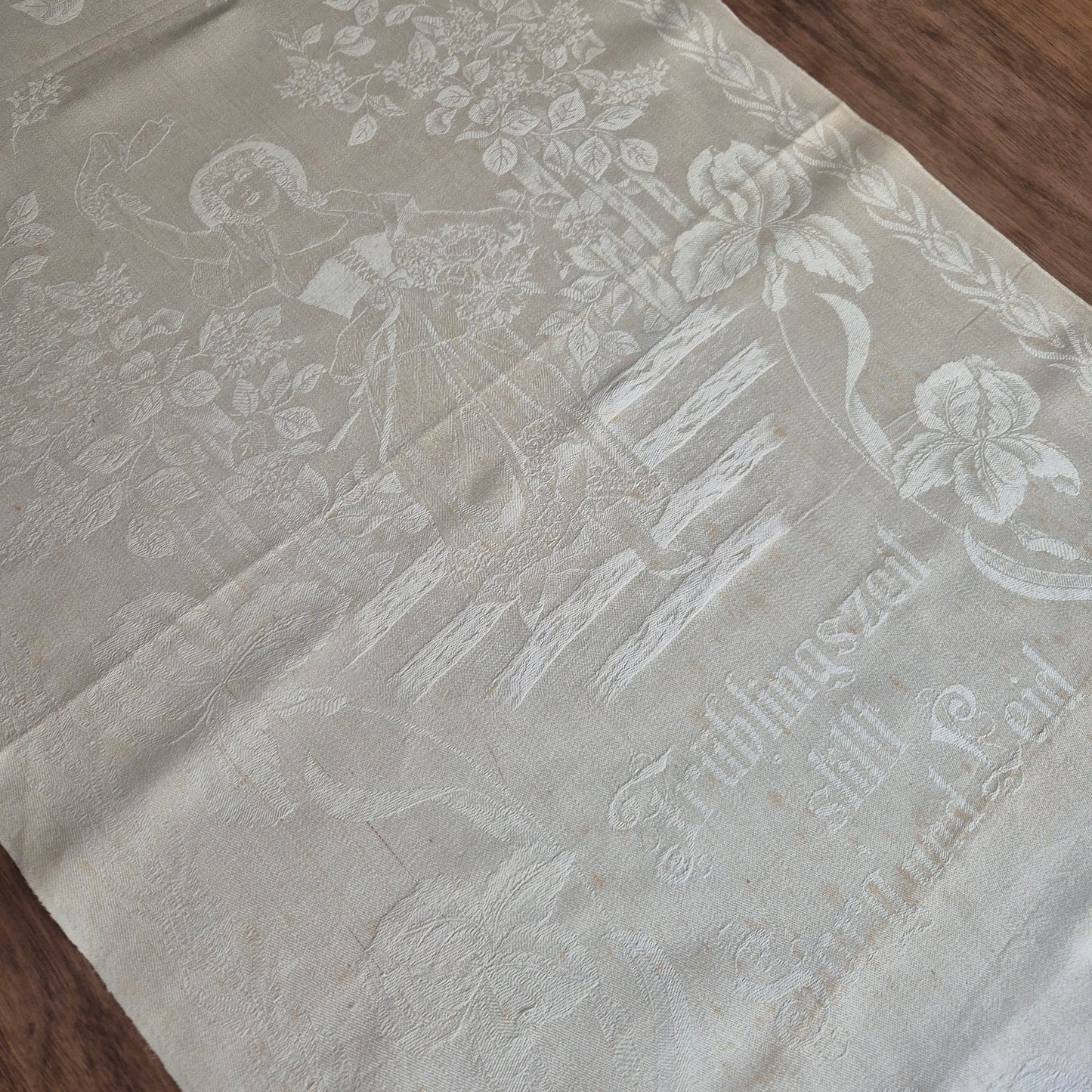 Antikes Jugendstil Küchen-&Geschirrtuch mit Spruch: "Frühlingsgefühle still Sorg und Leid" Damast beige cremeweiß🤍