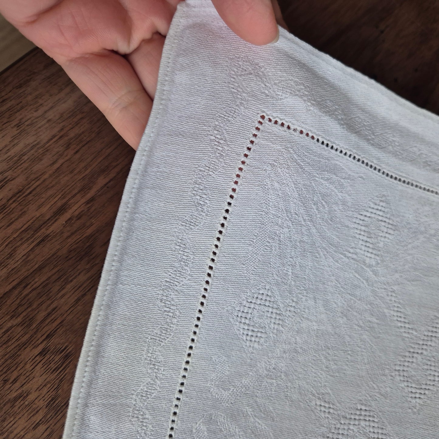 Antike Jugendstil Stoffservietten Serviette mit Initialen J.G (gelbe Flecken)