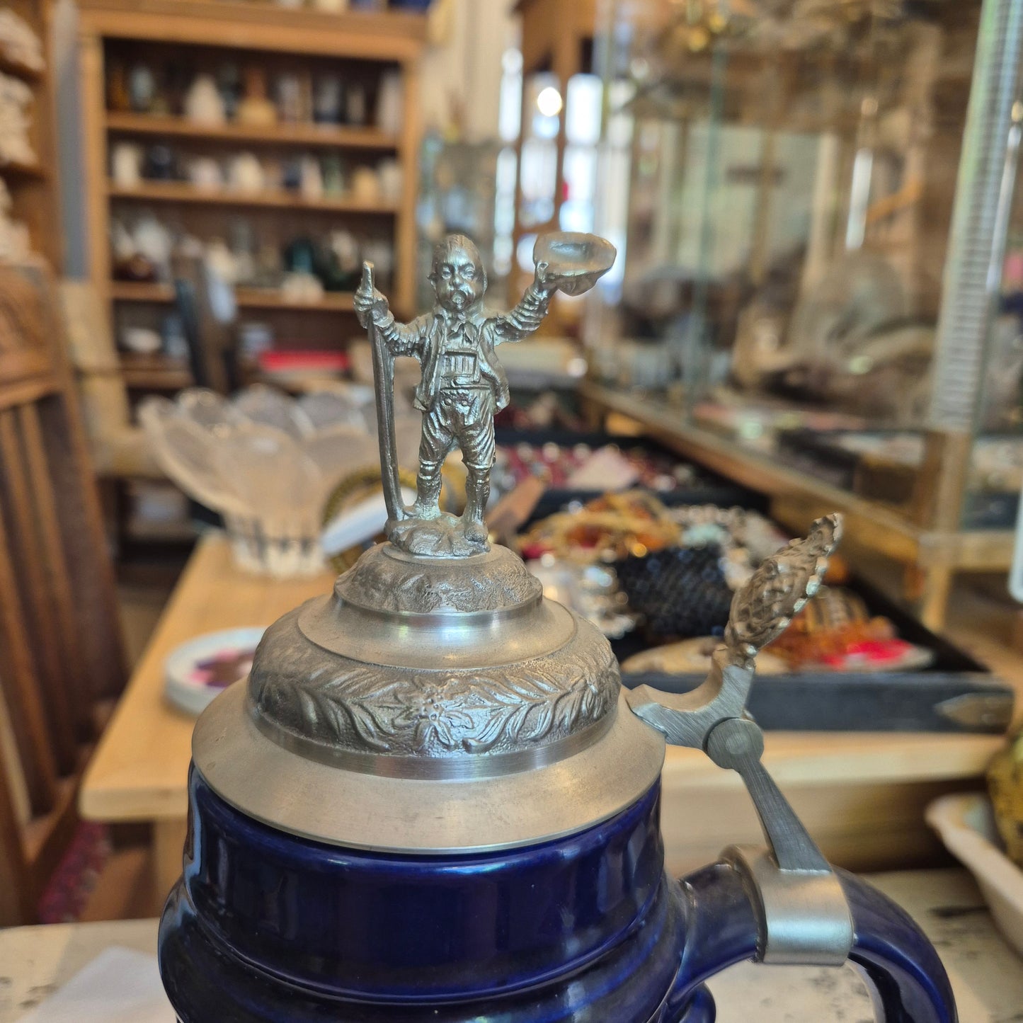 Vintage Porzellan Zinn Bierkrug mit Deckel Geschenk Blau mit Spruch Heimat Krug