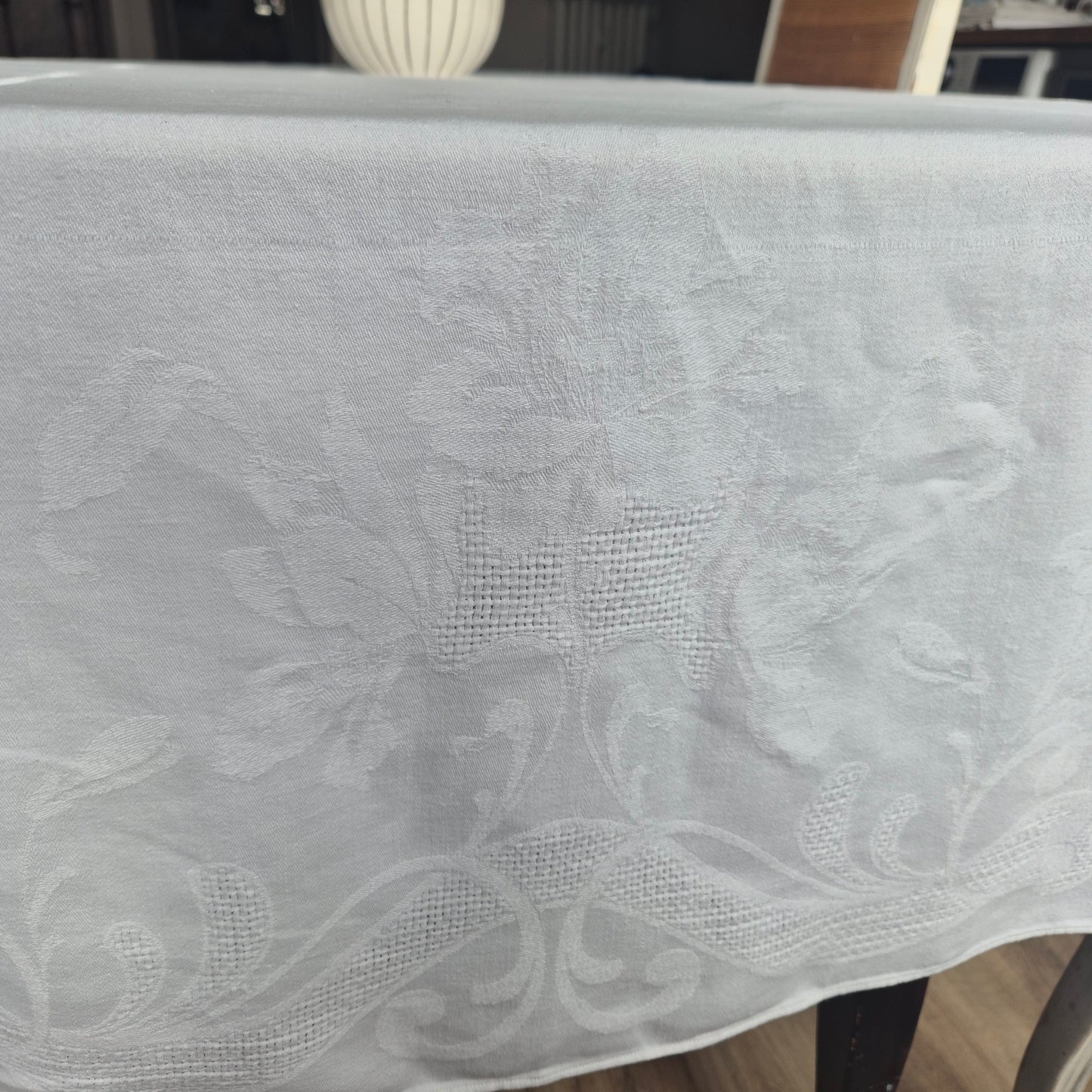 Alte Vintage Tischdecke Damast weiß 120x240cm Tafel mit Flecken 🤍