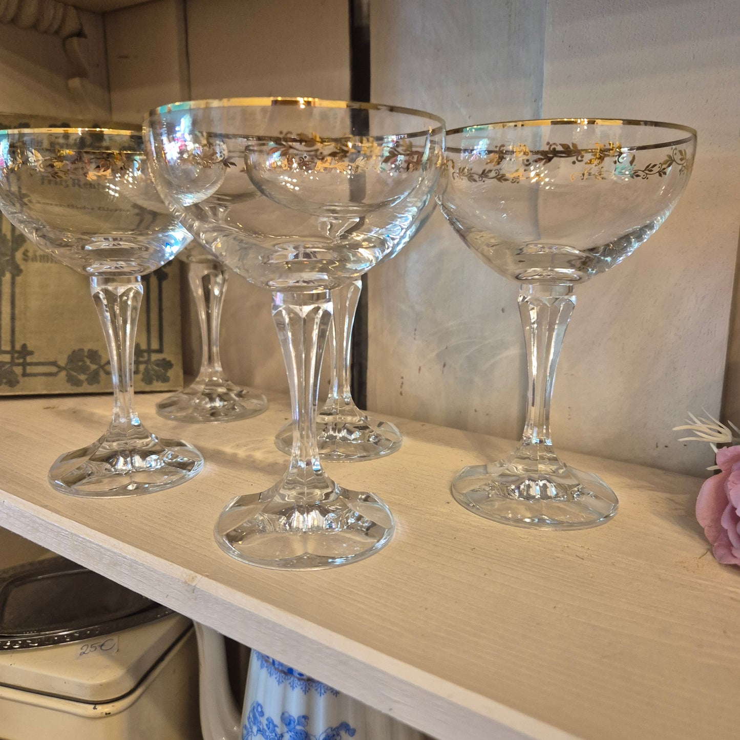 5x alte 60er Jahre Weingläser goldrand transparent zeitlos schön!