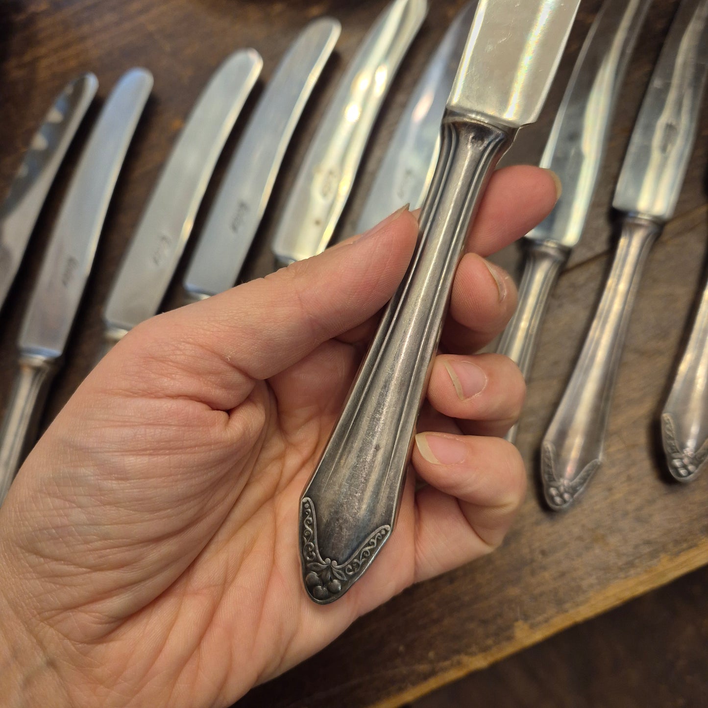 11x Antike Debag Rostfrei Messer sehr lang 40er Jahre versilbert 90 - zum aufpolieren!