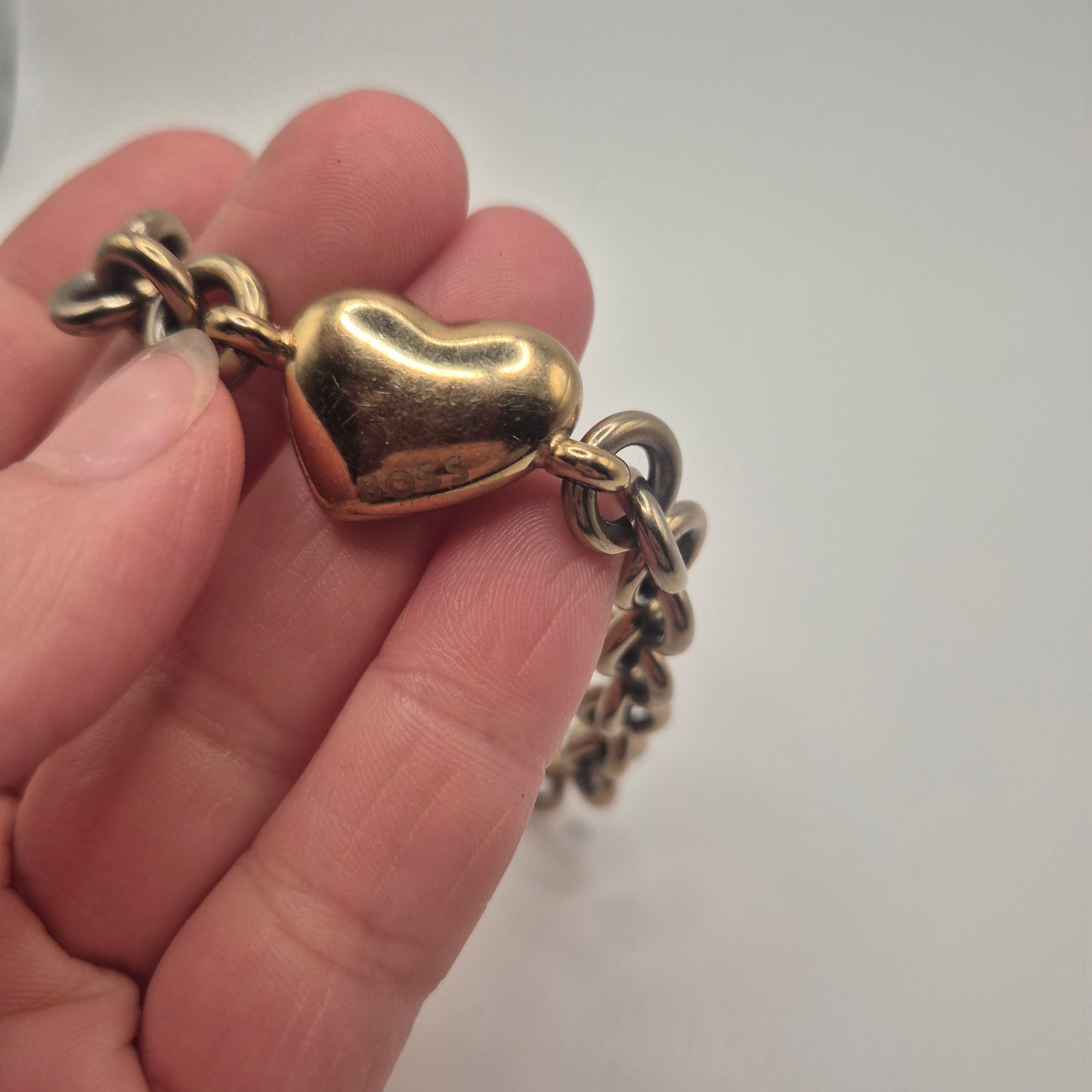 Vintage BOSS Kette mit Herzanhänger – Authentischer Look