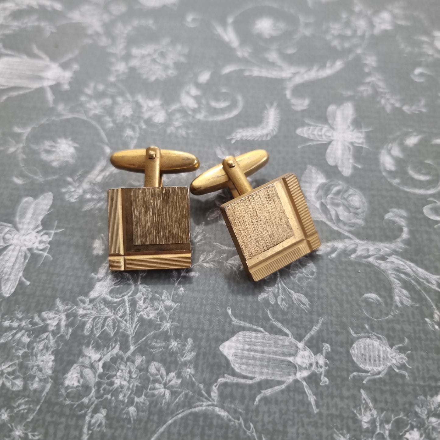 Alte Manschetten Knöpfe aus W.Germany Gold Vintage Geschenk