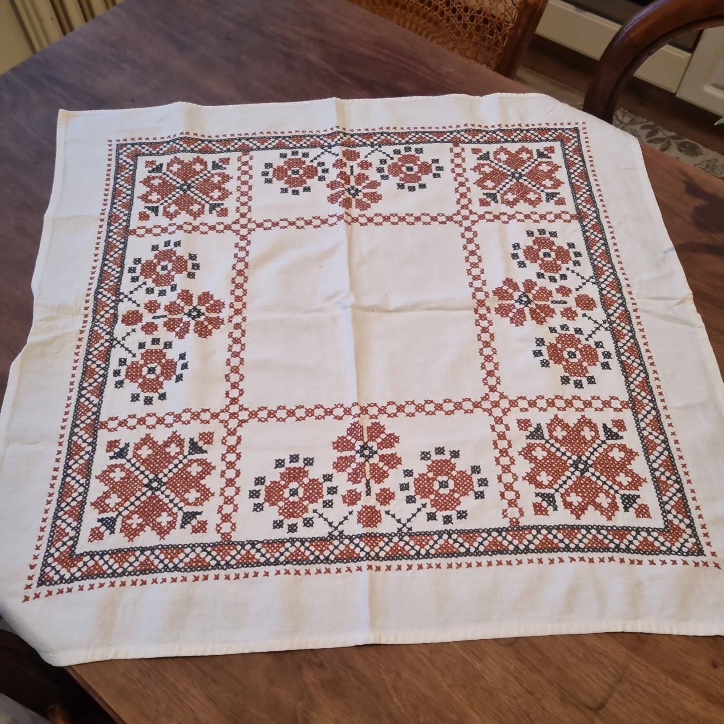Antike bestickte Mittel Tischdecke Baumwolle 75x75cm 🤍