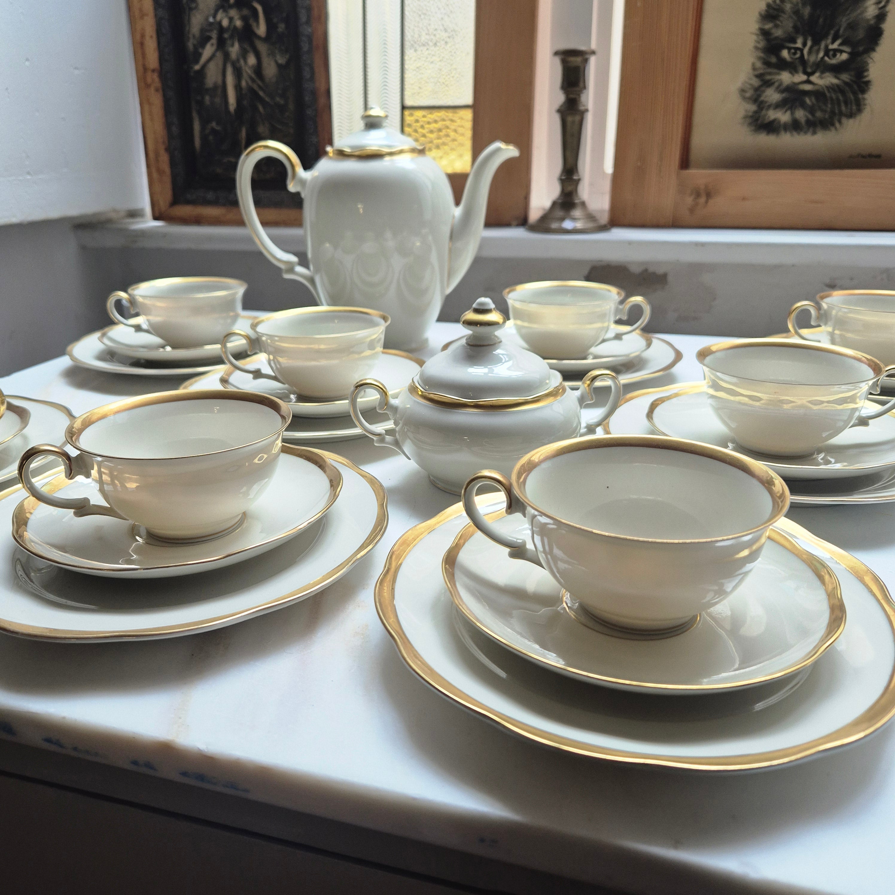 Kaffe-& Teegeschirr