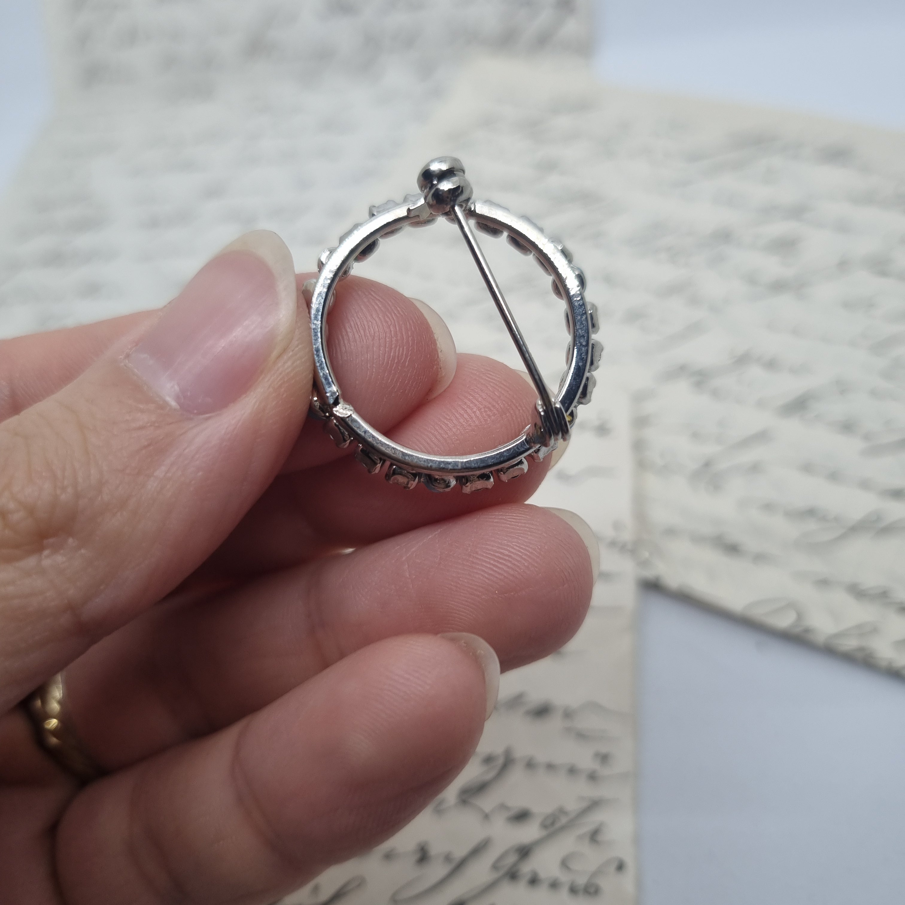Einzigartige Vintage Brosche Antik 50er Jahre Ring Art Jugendstil Strass Blau