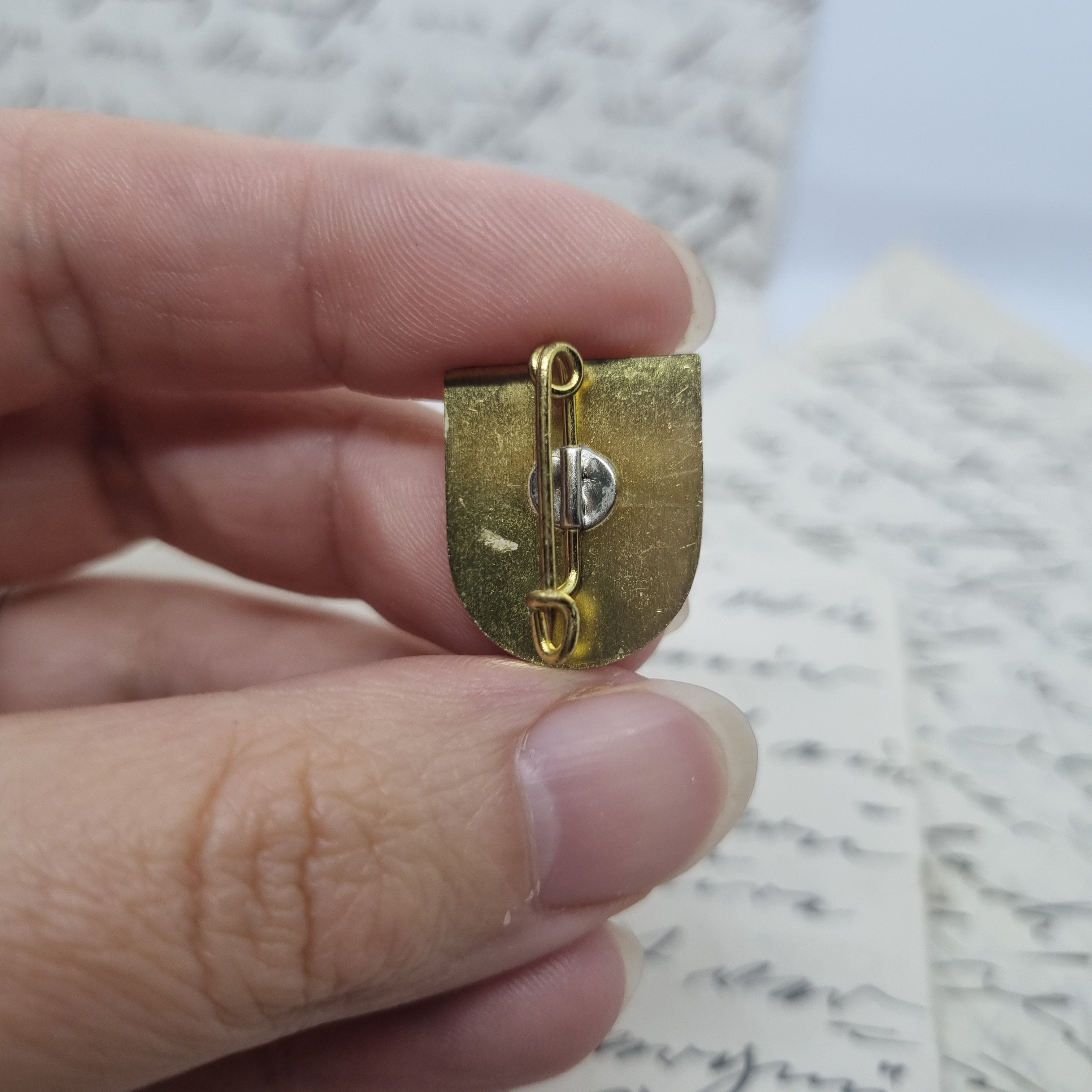 Einzigartige Vintage Brosche Antik 50er Jahre Pin BRK Rotes Kreuz Wappen